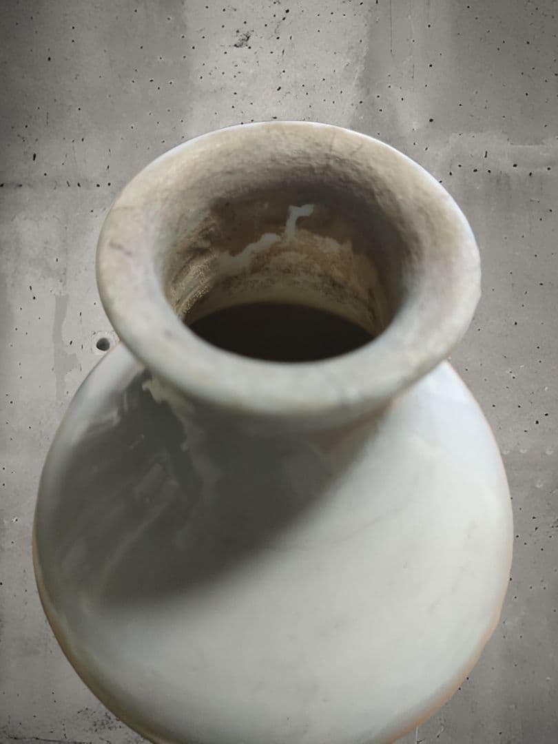 李朝白磁　花入　花器　時代物　骨董アンティーク　朝鮮美術