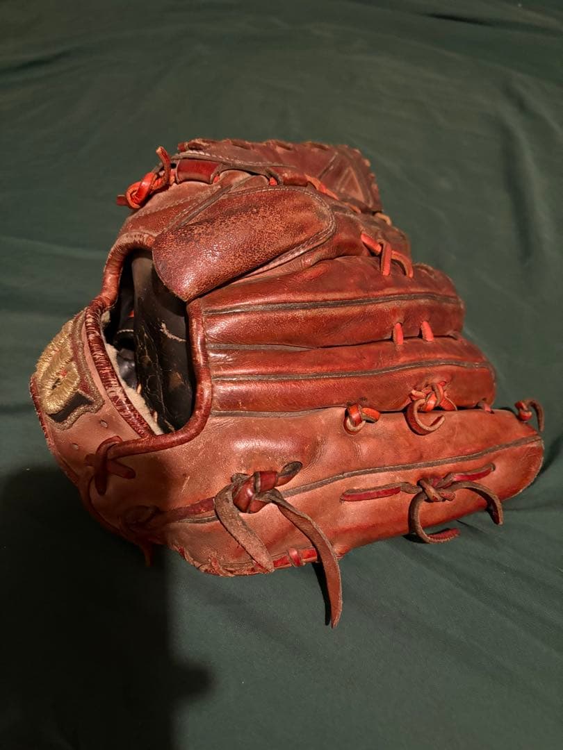 Wilson 硬式グローブ レッド