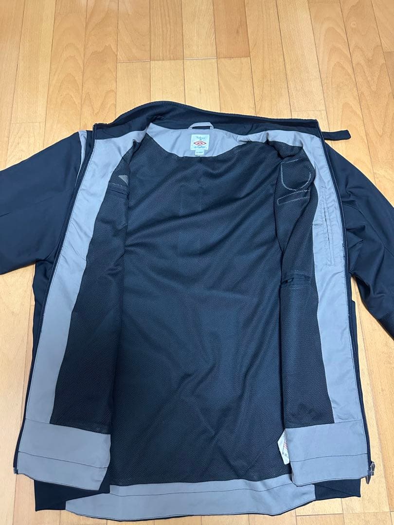 Umbro イングランド代表 ウィンドブレーカー