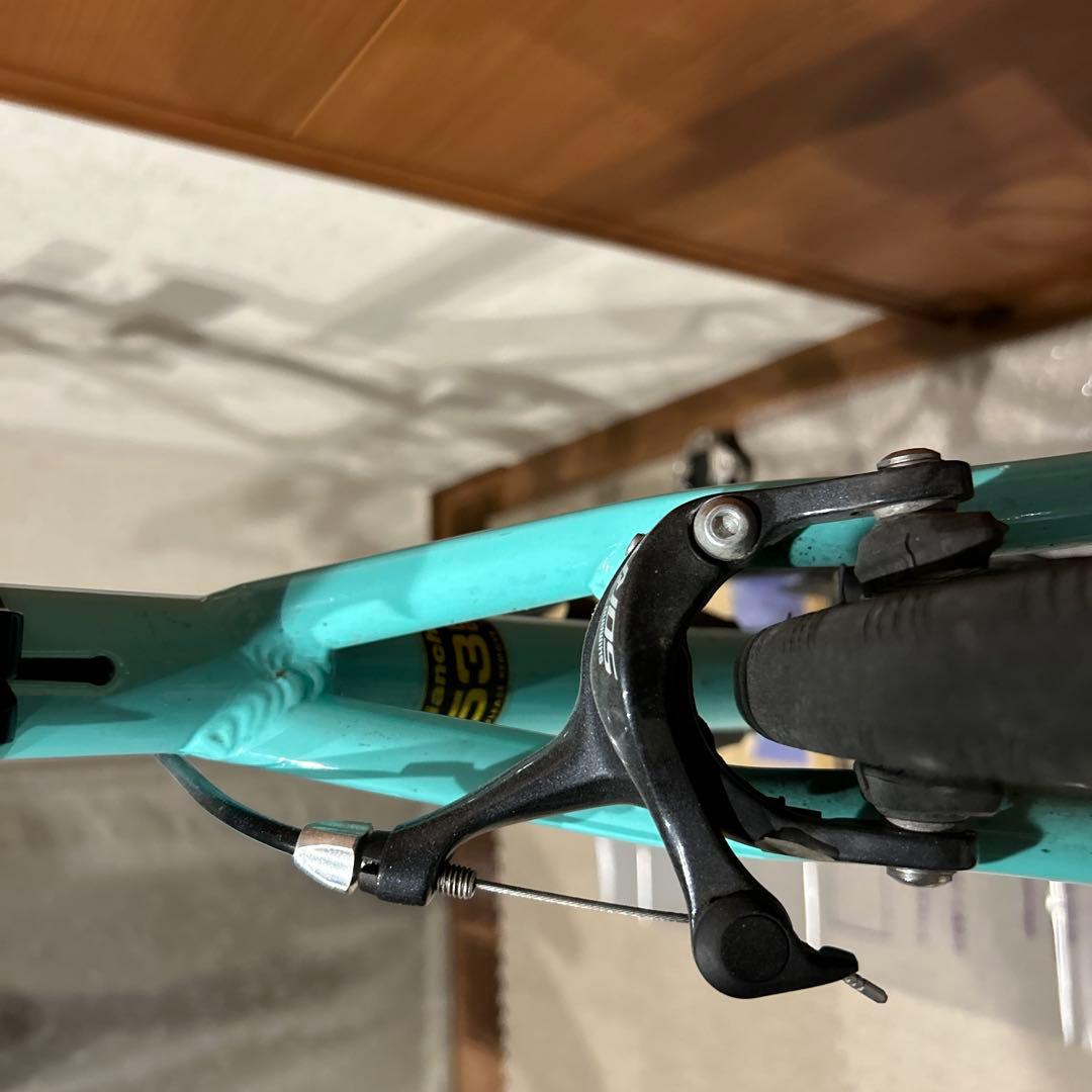 Bianchiロードバイク VIA NIRONE 7SORAモデル