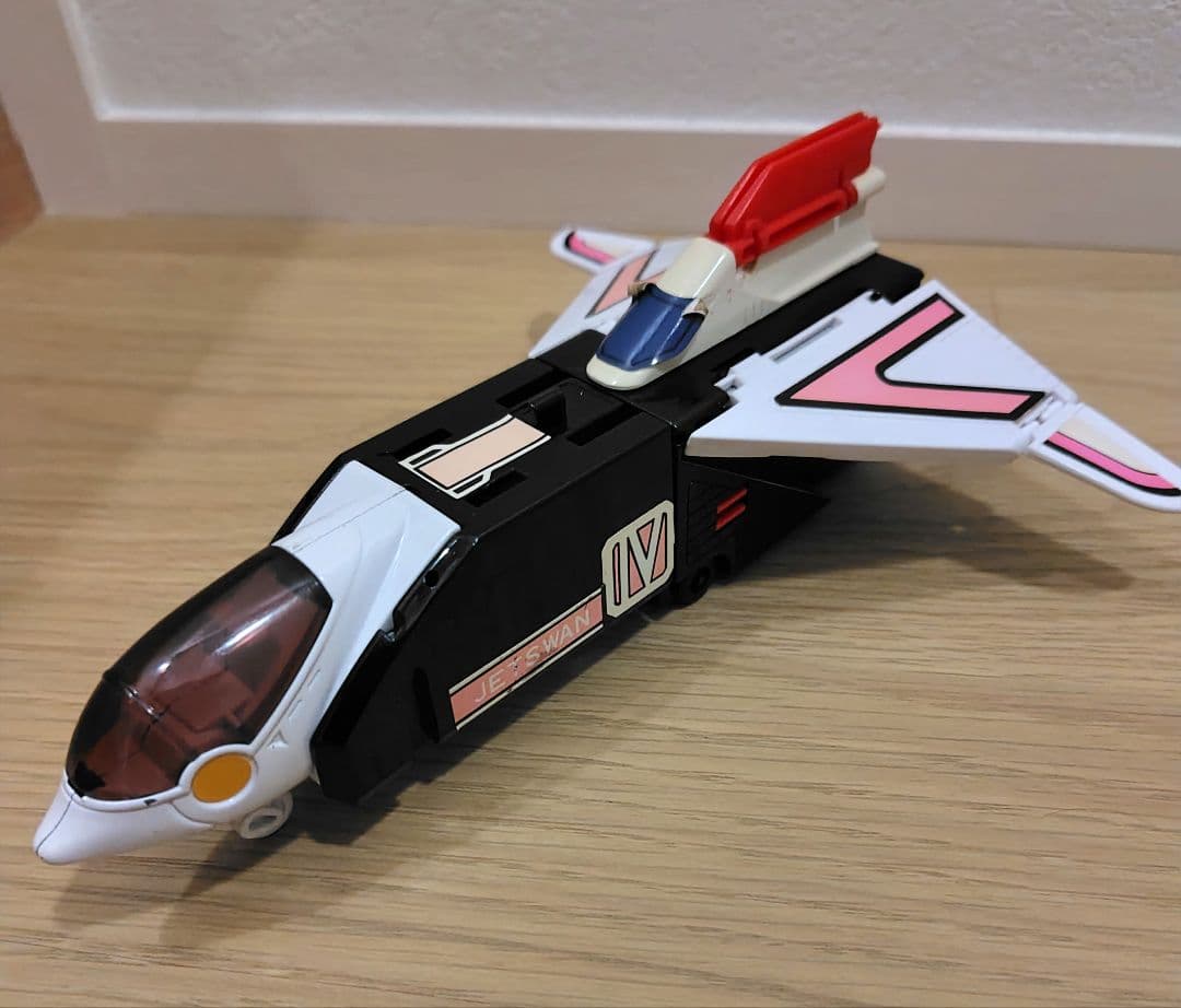 バンダイ 鳥人戦隊ジェットマン　ジェットイカロス　ジェットガルーダ　テトラボーイ