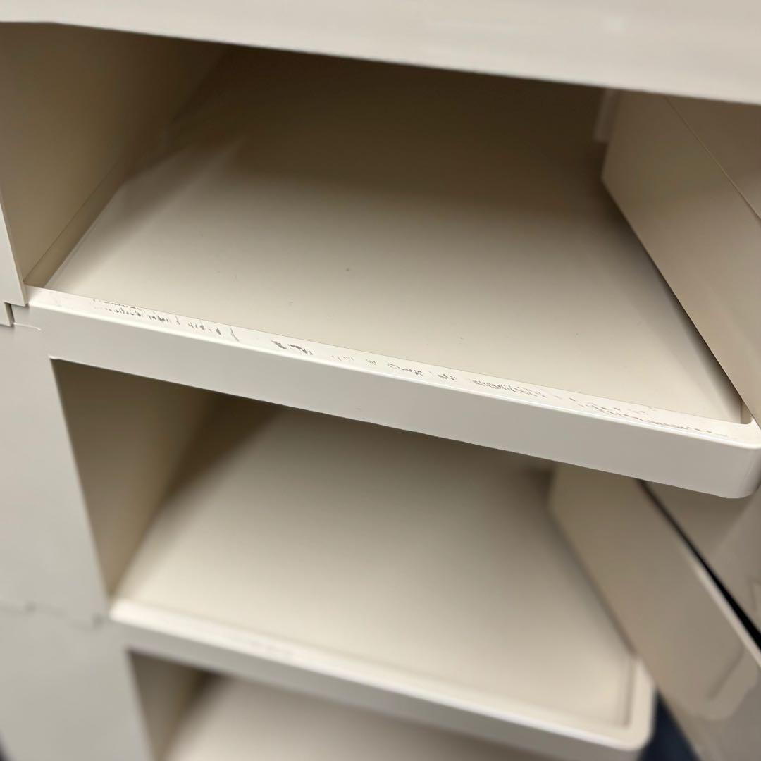 B-LINE ボビーワゴン 3段5トレイ　ベージュ　/ジョエ・コロンボ