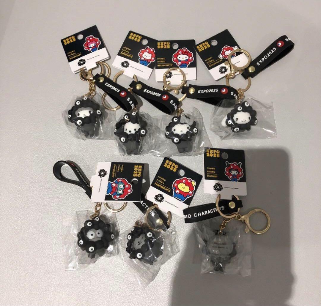 キーホルダー　ストラップ　万博　キティ　7種コンプリート　黒キティ　ブラック