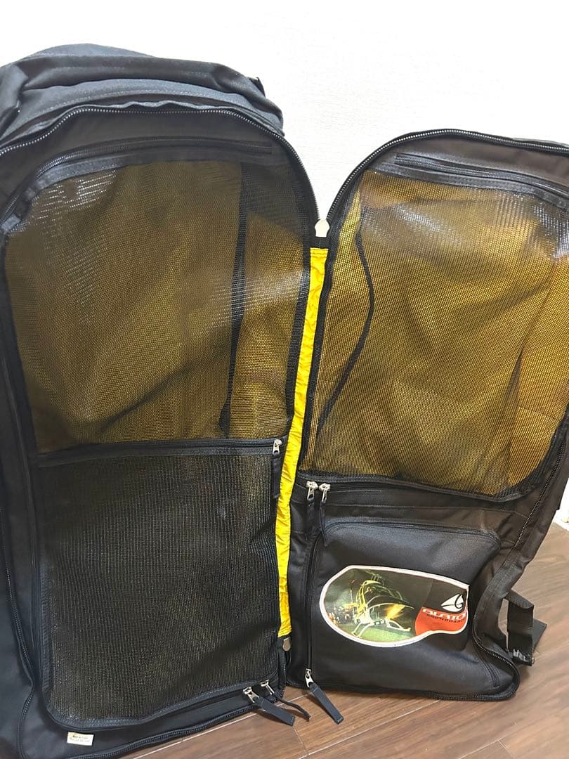 美品BURTON スノーボードキャリーケース