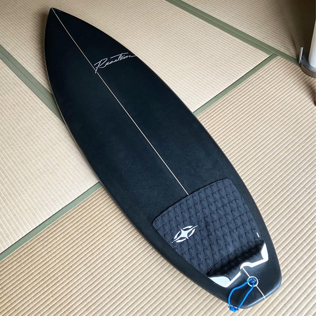 岡山手渡しReactionサーフボード、ショートボードブラック