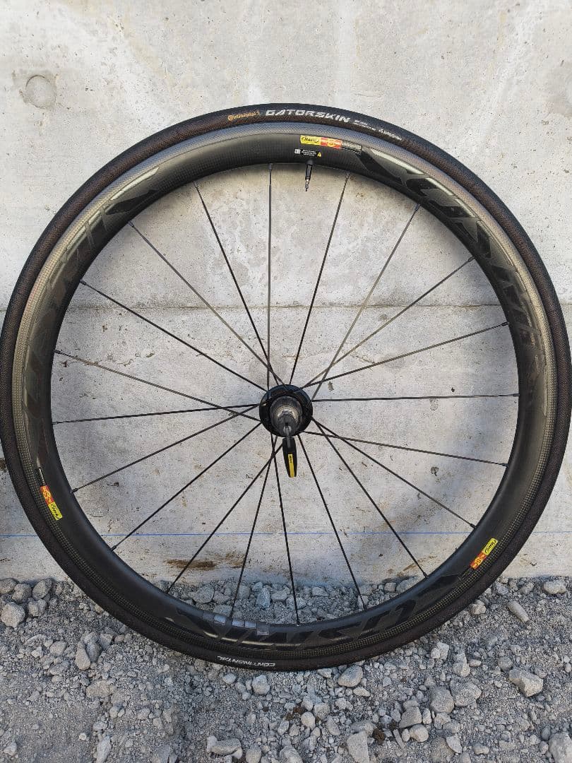 MAVIC COSMIC CARBON 40　チューブラーホイール