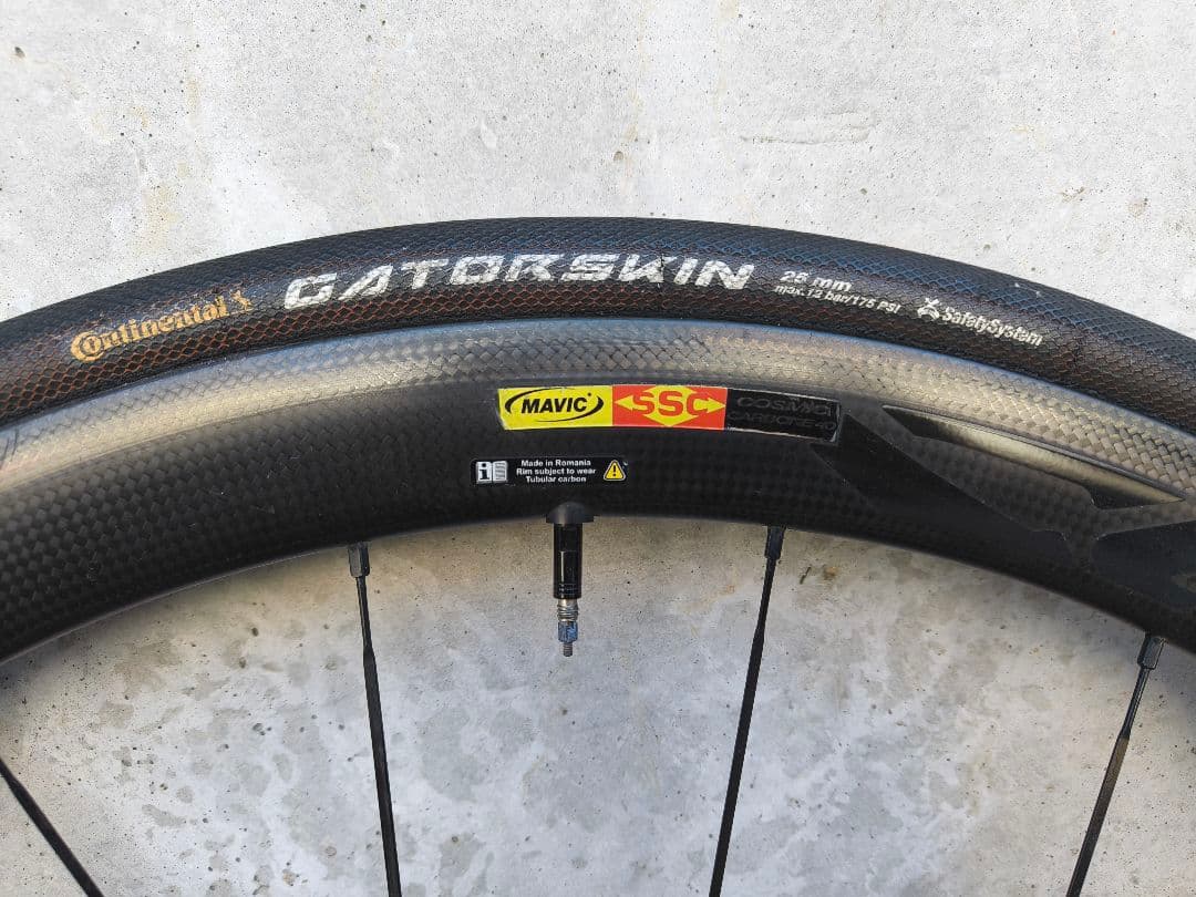 MAVIC COSMIC CARBON 40　チューブラーホイール