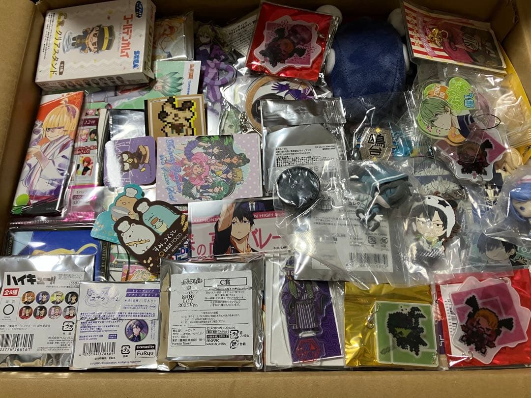 大量　グッズ　まとめ売り　フィギュア　アクリルスタンド　アクスタ　ぬいぐるみ