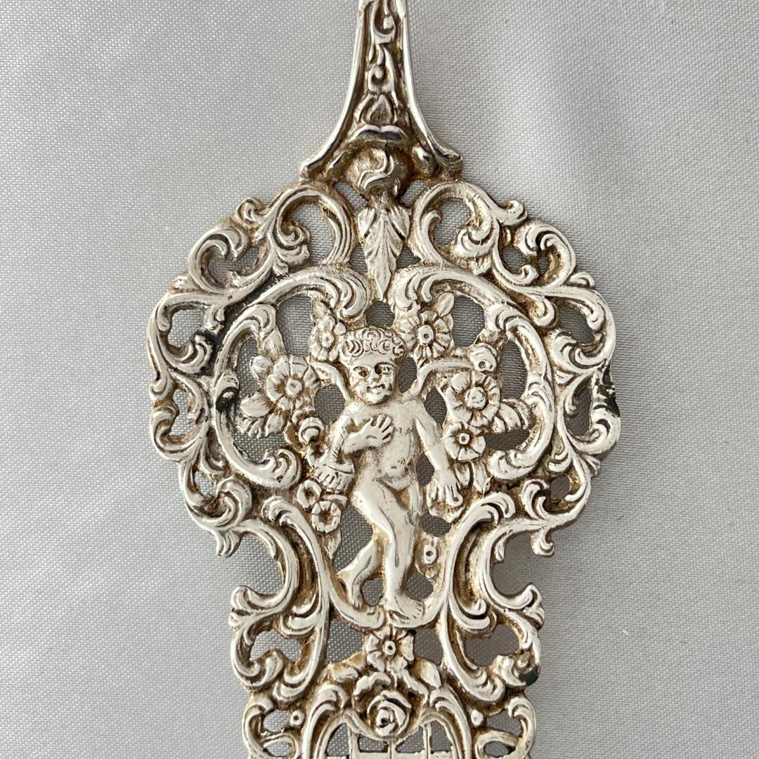 【ドイツ】天使のケーキサーバー【純銀】ヒルデスハイムローズ 　17.5cm