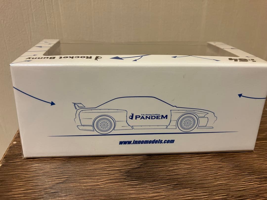 ミニカー Nissan Skyline GT-R (R32) PANDEM