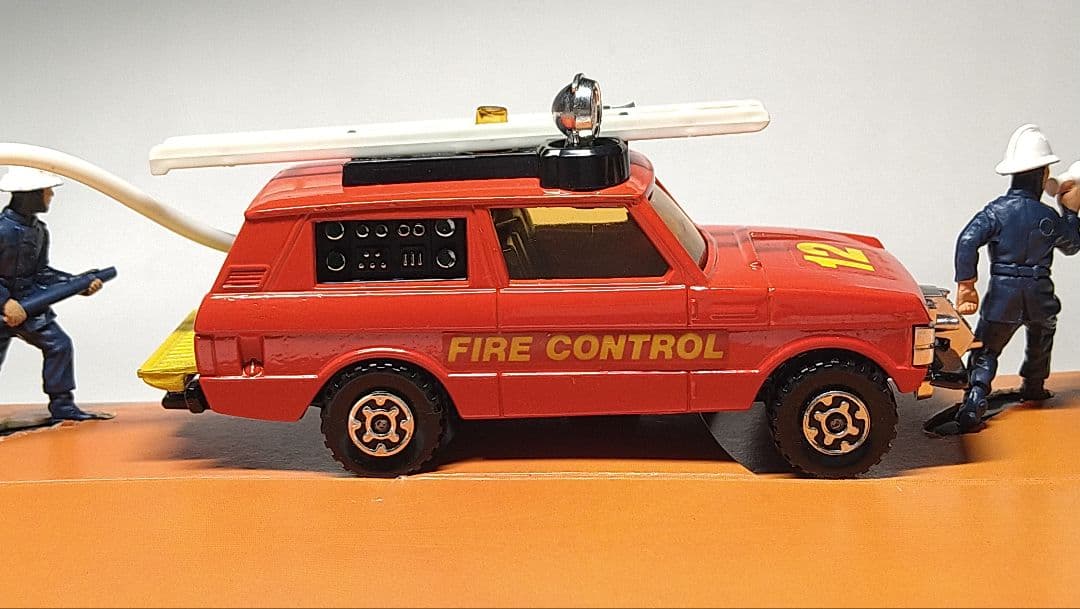 マッチボックス　MATCHBOX　K‐64　レンジローバー消防自動車