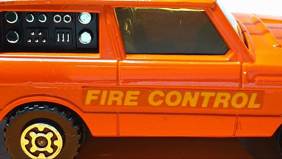 マッチボックス　MATCHBOX　K‐64　レンジローバー消防自動車
