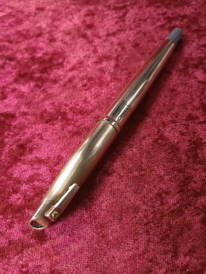 PILOT パイロット 万年筆 初代 高級 キャップレス【CLF-1000GW】