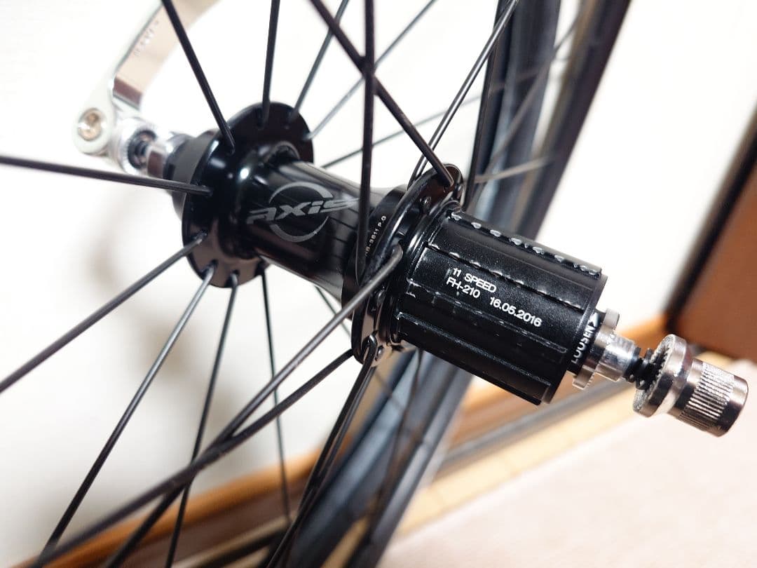 『AXIS Elite』700C 完組ホイール+Turboタイヤ付き