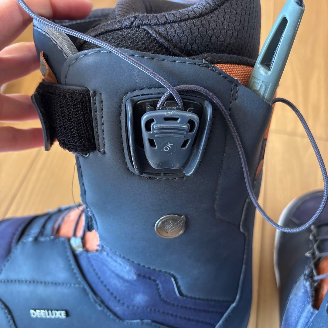 DEELUXE Empire Laraスノーボードブーツ 女性用　ディーラックス
