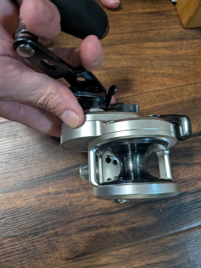 リール SHIMANO 2000NRPG