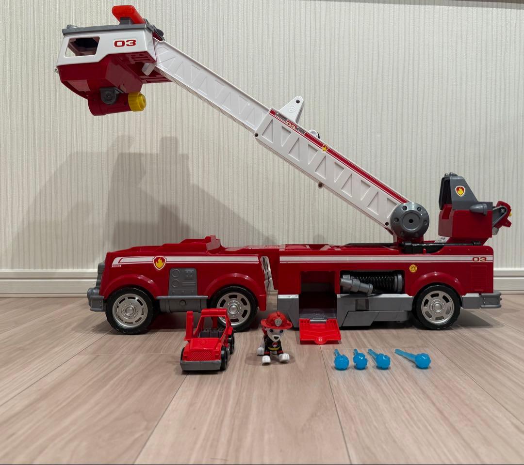 パウ・パトロール　マーシャル　アルティメット　DXレスキュービークル