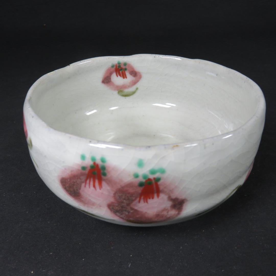 椿紋茶碗 抹茶碗 在銘 清美 木箱 共箱 茶器 茶道具 茶の湯