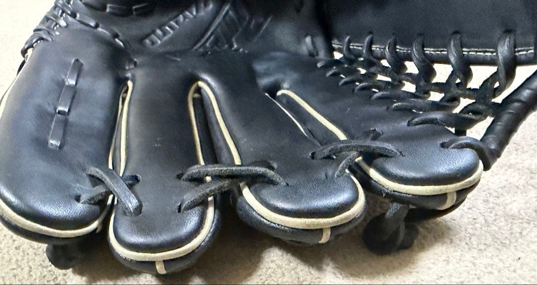 ミズノ イチローモデル 白ラベル 外野用 旧ラベル 状態良好