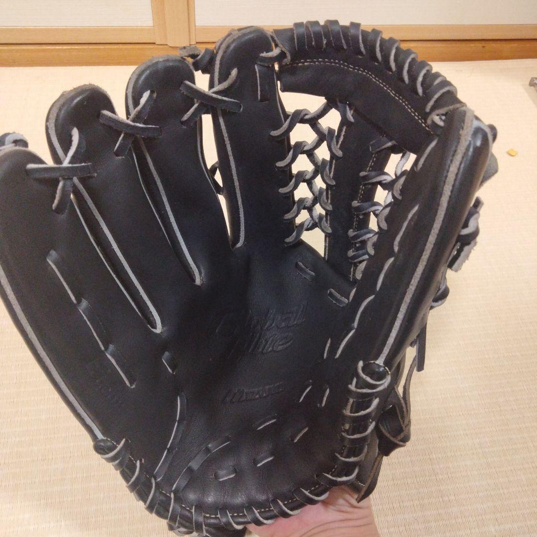Mizuno Global Elite 軟式グローブ 黒　左　外野　ケース付き