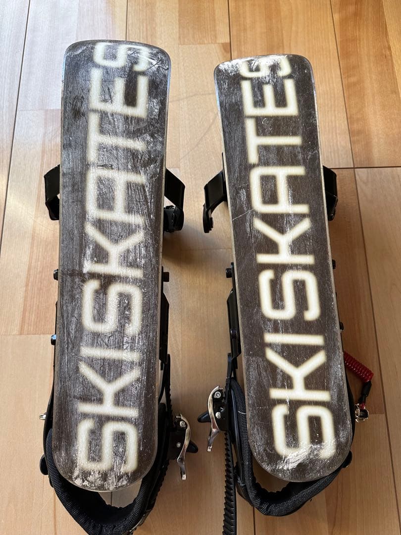 正規品 SKI SKATES ブラック リーシュと専用Wax付
