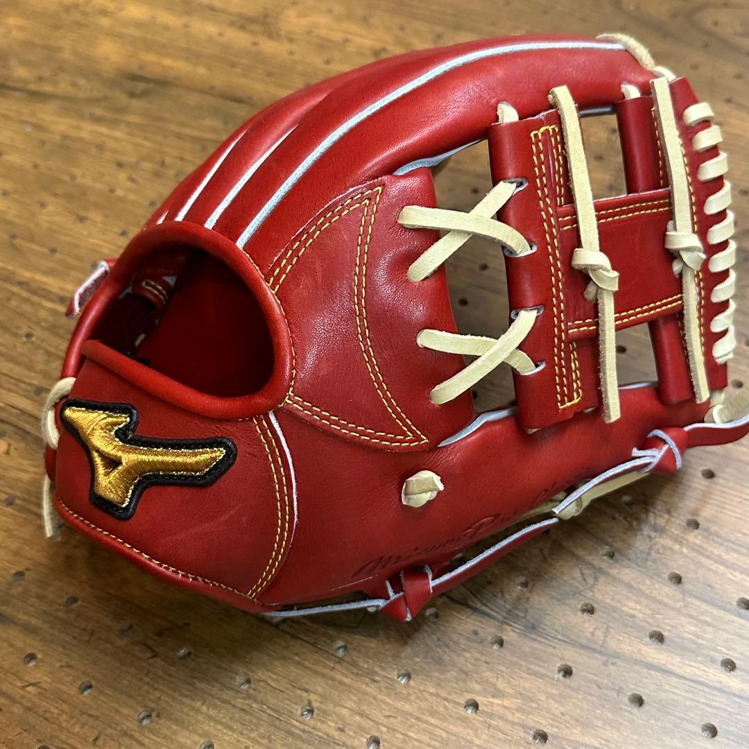ミズノプロ 硬式グラブ内野手用　サイズ9 MizunoPro Classic