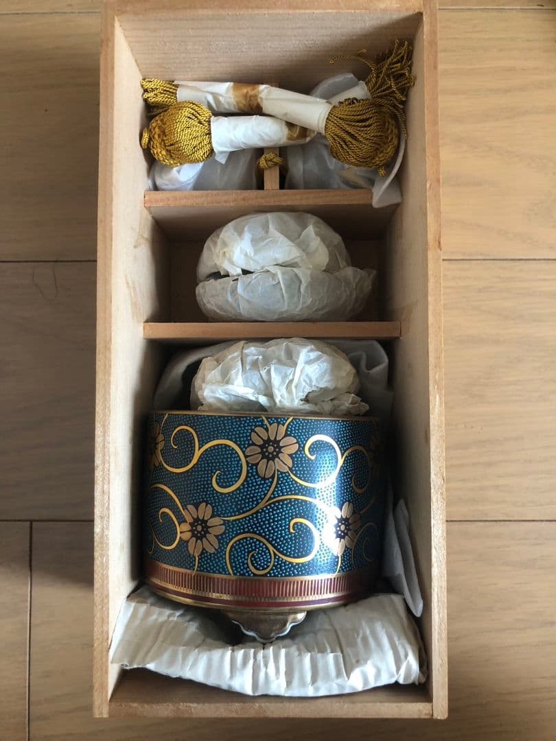 香炉　香合　風鎮　金彩　鉄仙　青粒　手描き　良山作　昭和当時物　陶磁器
