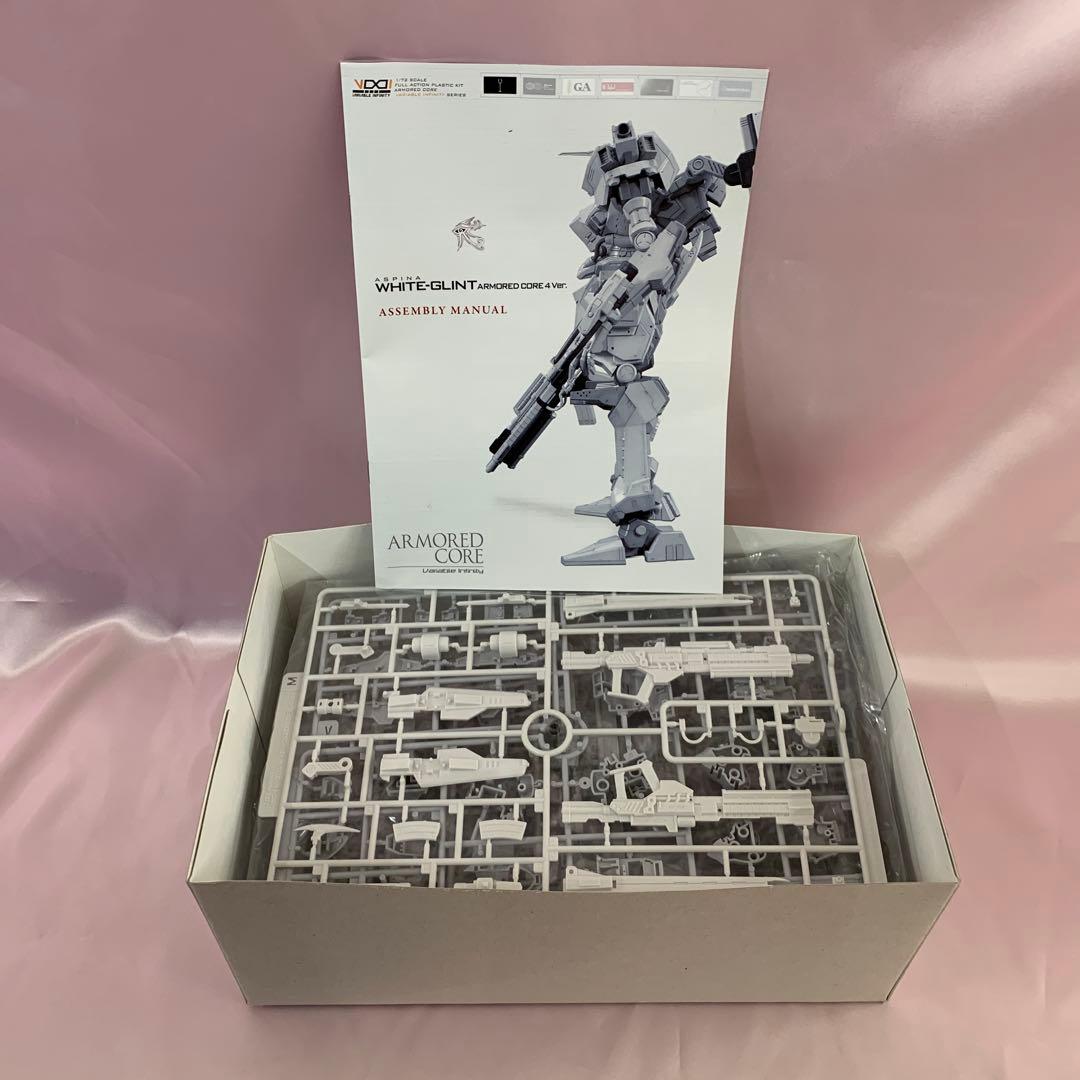 1/72 アスピナ ホワイト・グリント ARMORED CORE 4 Ver.