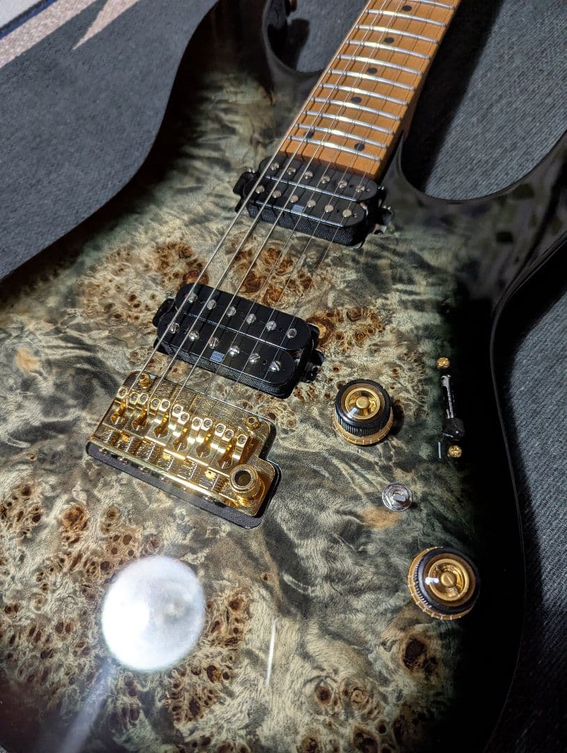 Ibanez AZ Premium AZ242 PBG CKB 限定モデル