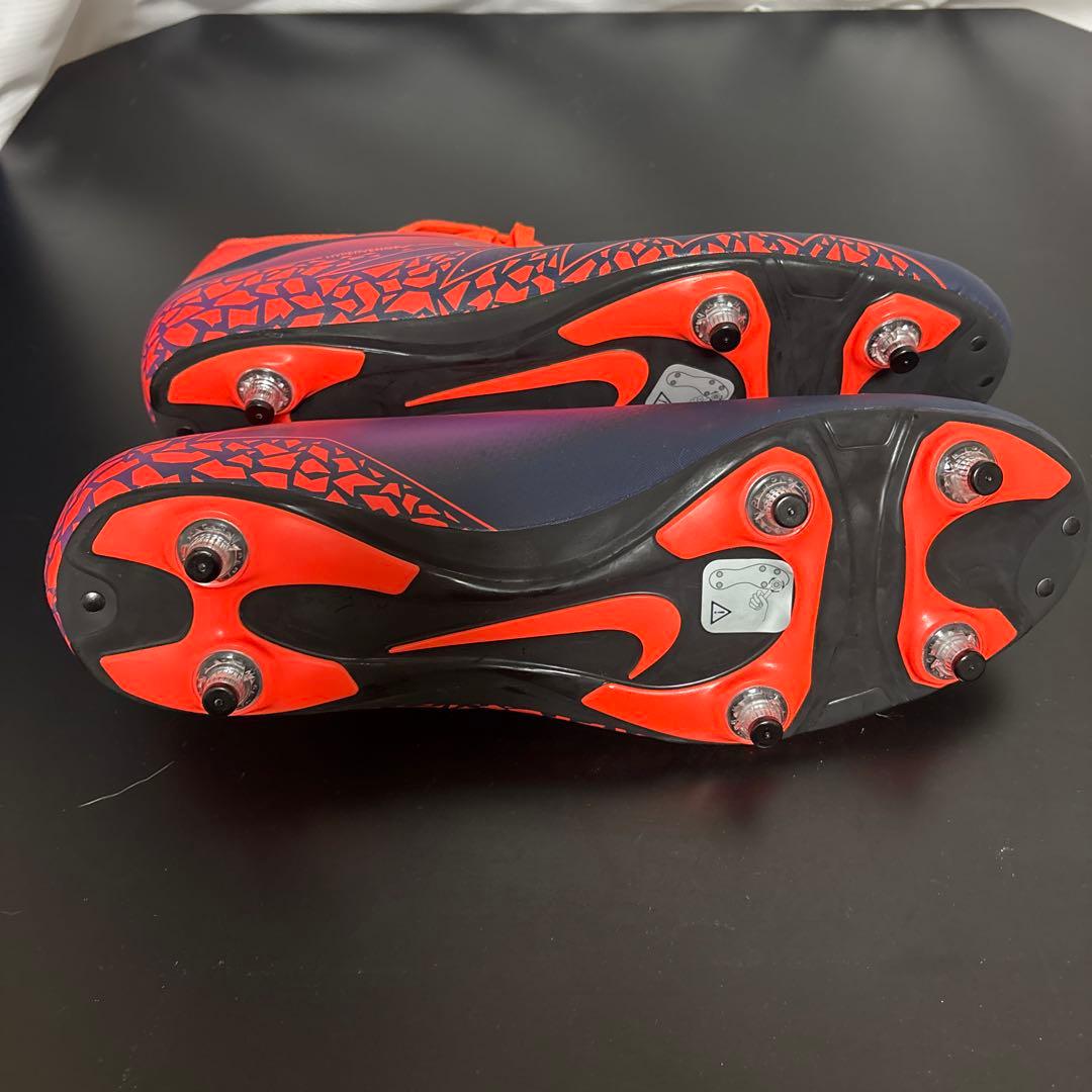 ネイマール直筆サイン入り16/17スパイク ナイキ ハイパーヴェノム フェイド2