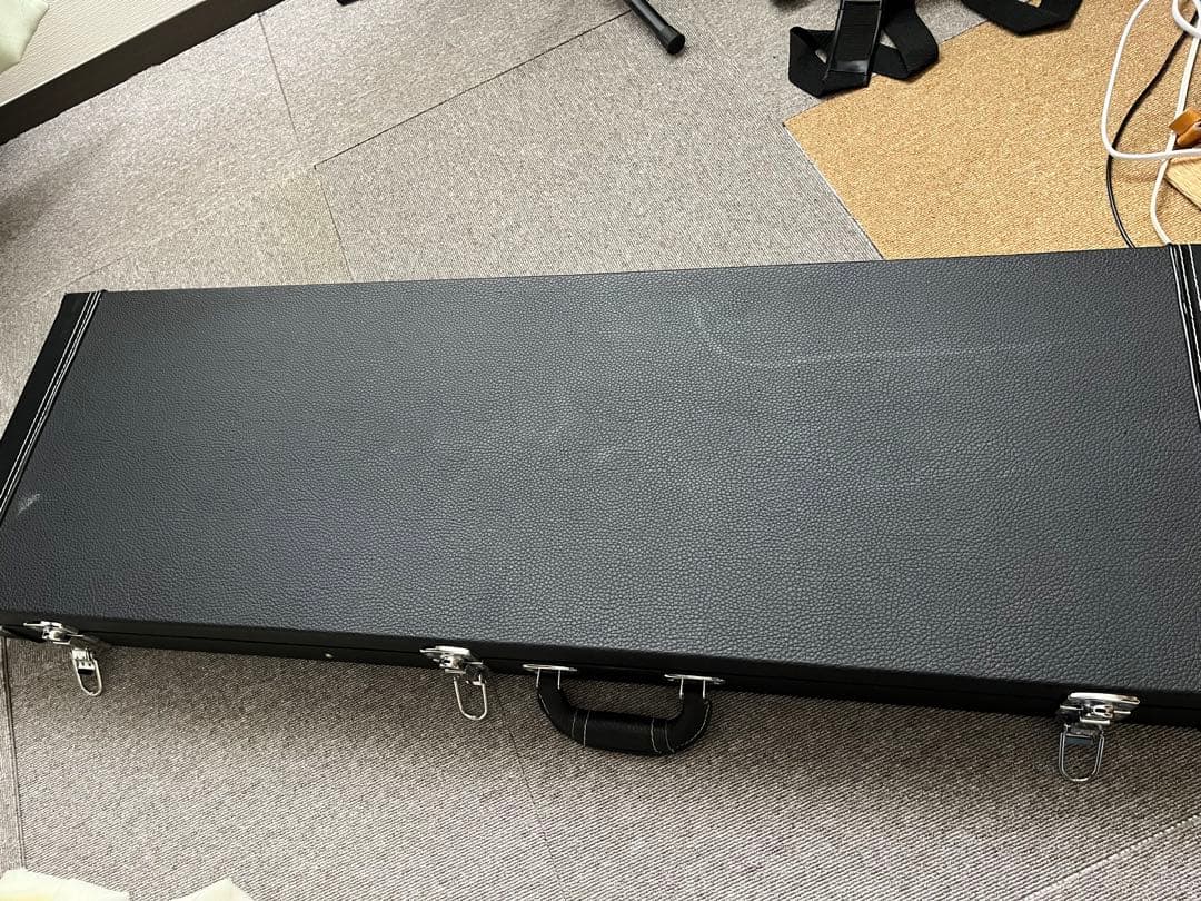 fender ハムバッカー トレモロユニット ハードケース付き