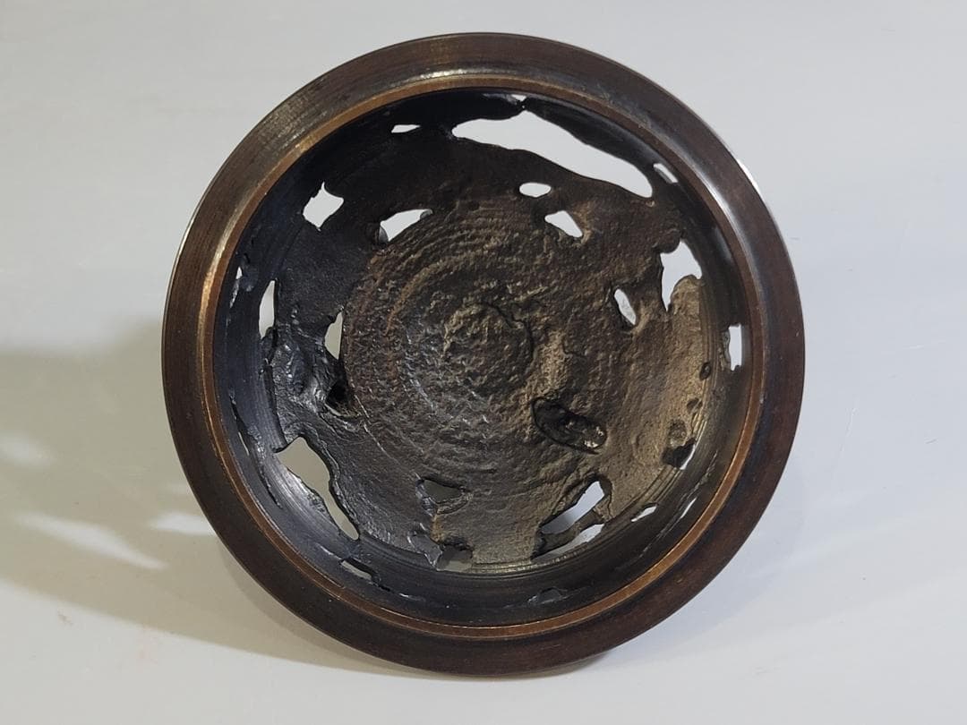 銅 獅子蓋 松鶴 蓮鶴 窓図 香炉 菊紋 DT277