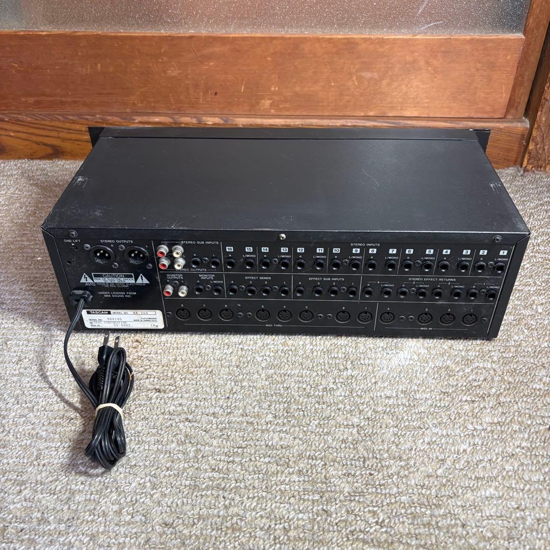 【動作良好】TASCAM MM-200 アナログミキサー ステレオ8チャンネル