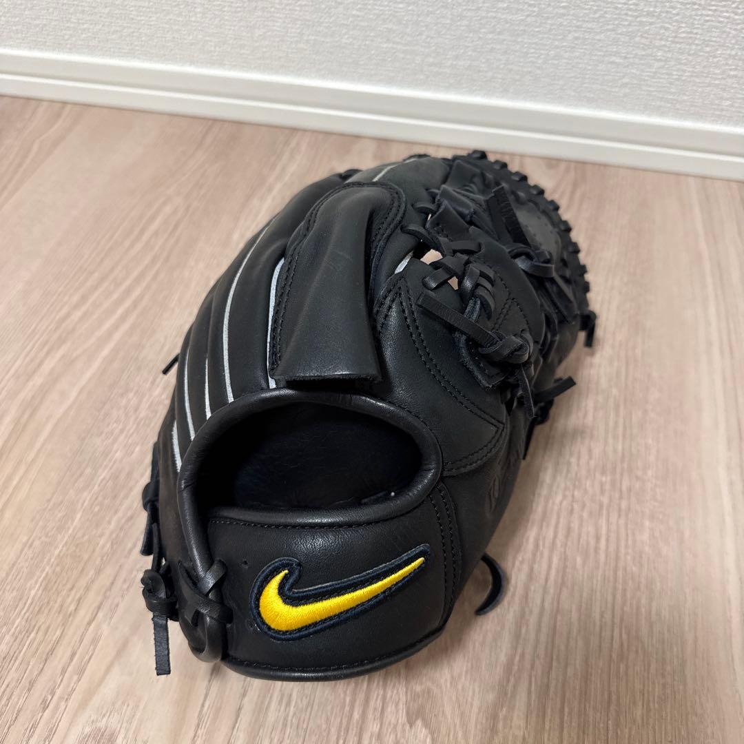 Nike 野球用グローブ ブラック軟式投手用