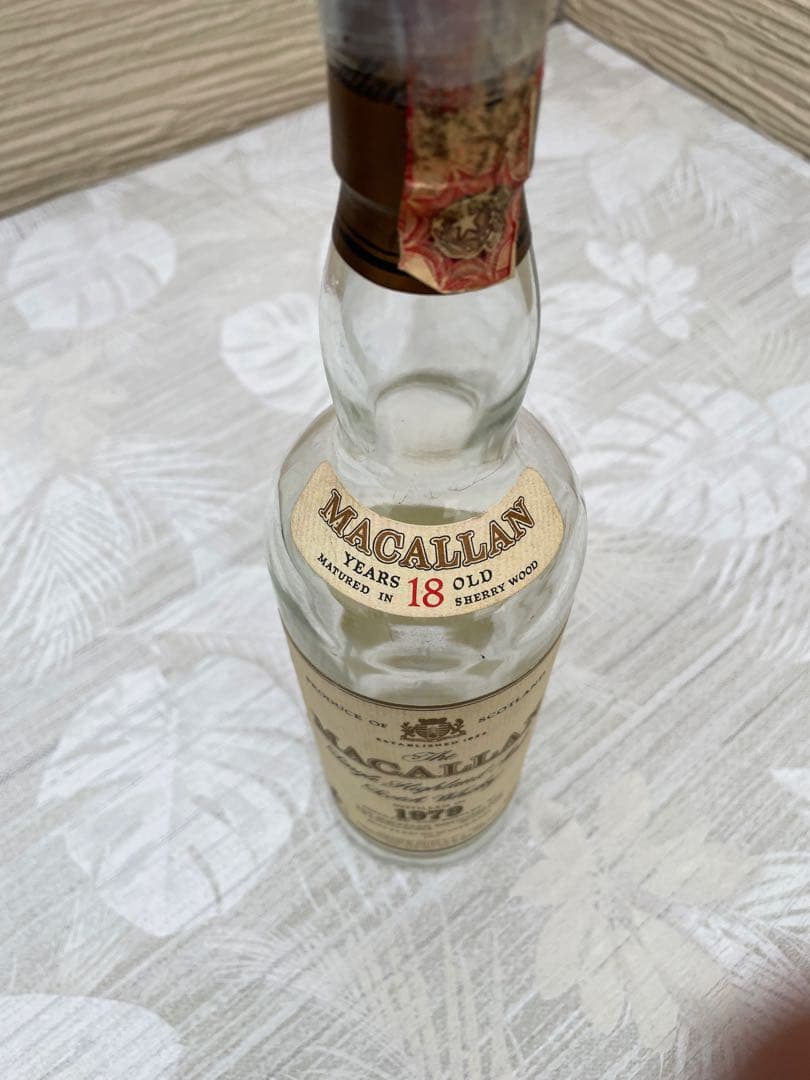 The Macallan 18 1979 スコッチウイスキー 750ml 空瓶
