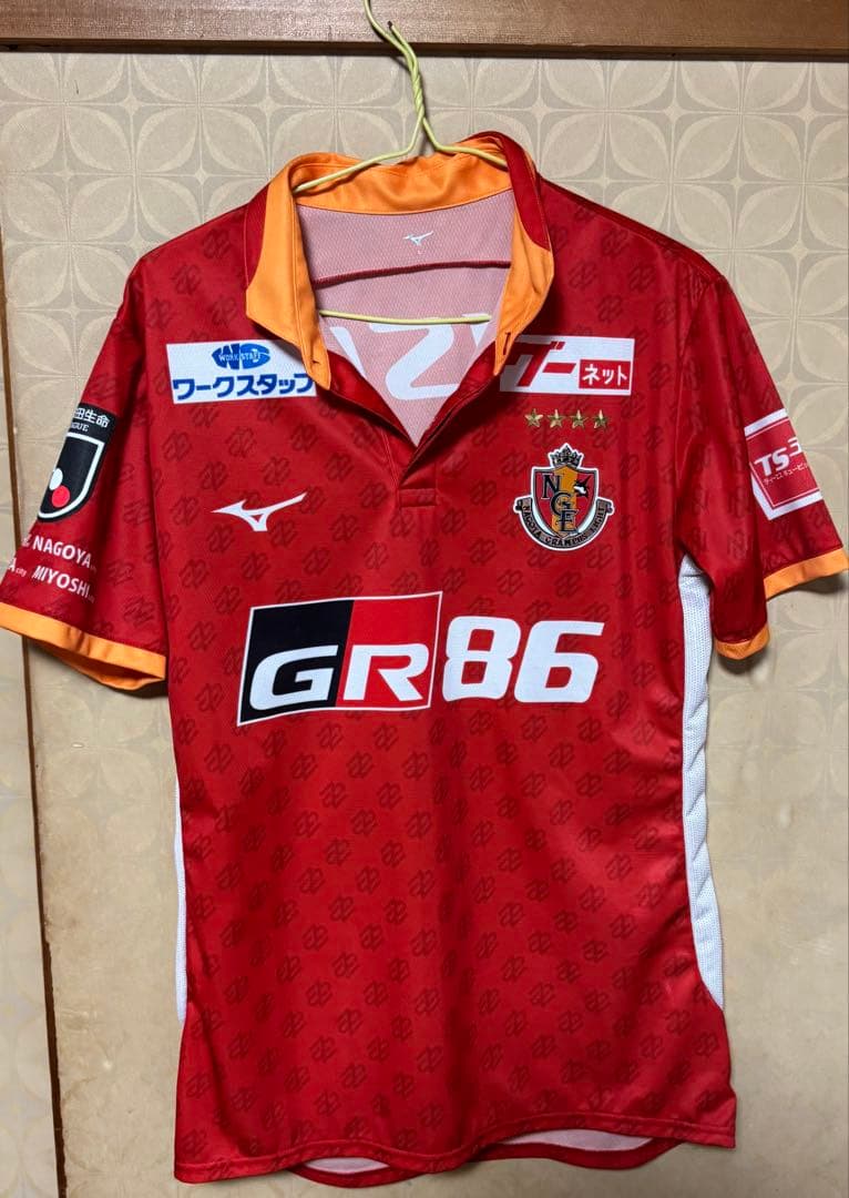 胸ボタン一個なし要写真確認ストイコビッチ来日ユニフォームLサイズ