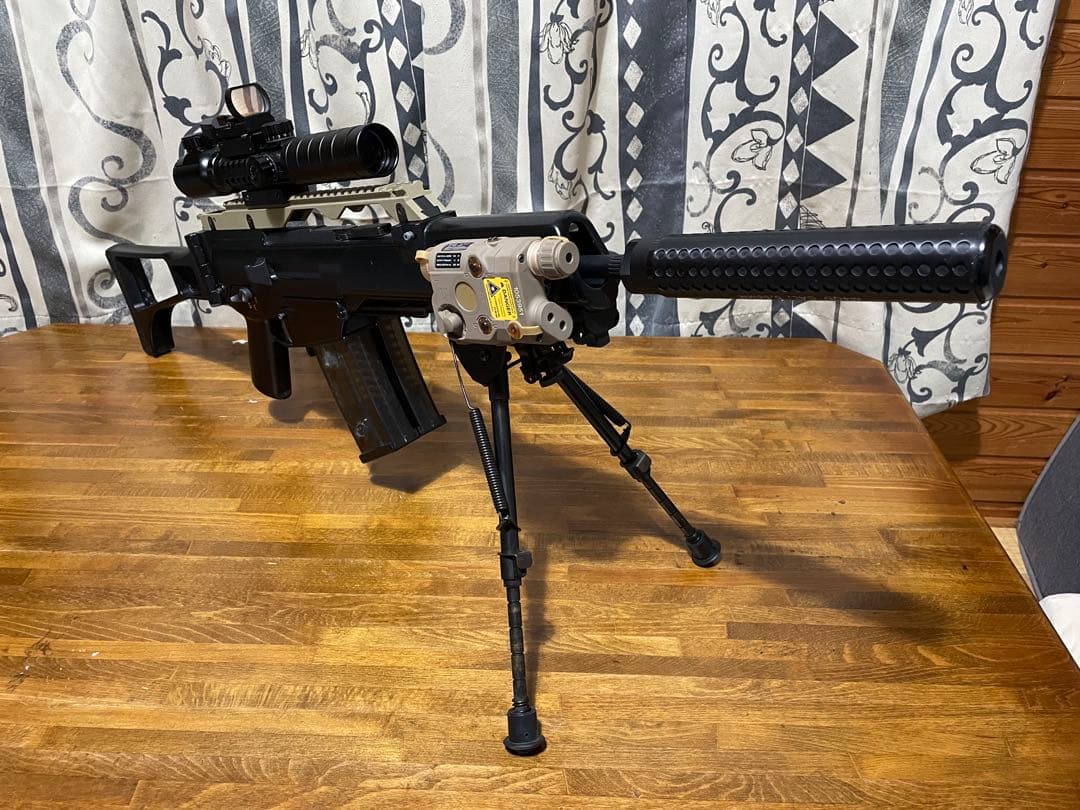 ジャンク次世代G36K セット　バッテリーマガジン7個など