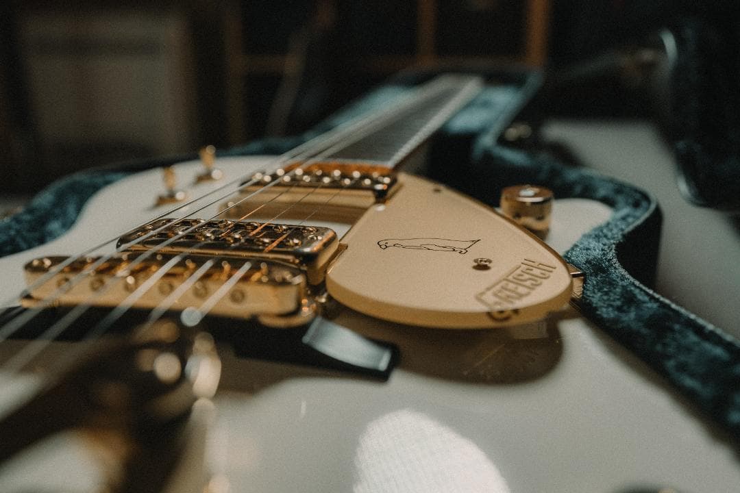 ギター Gretsch G6134T-58VS White Penguin