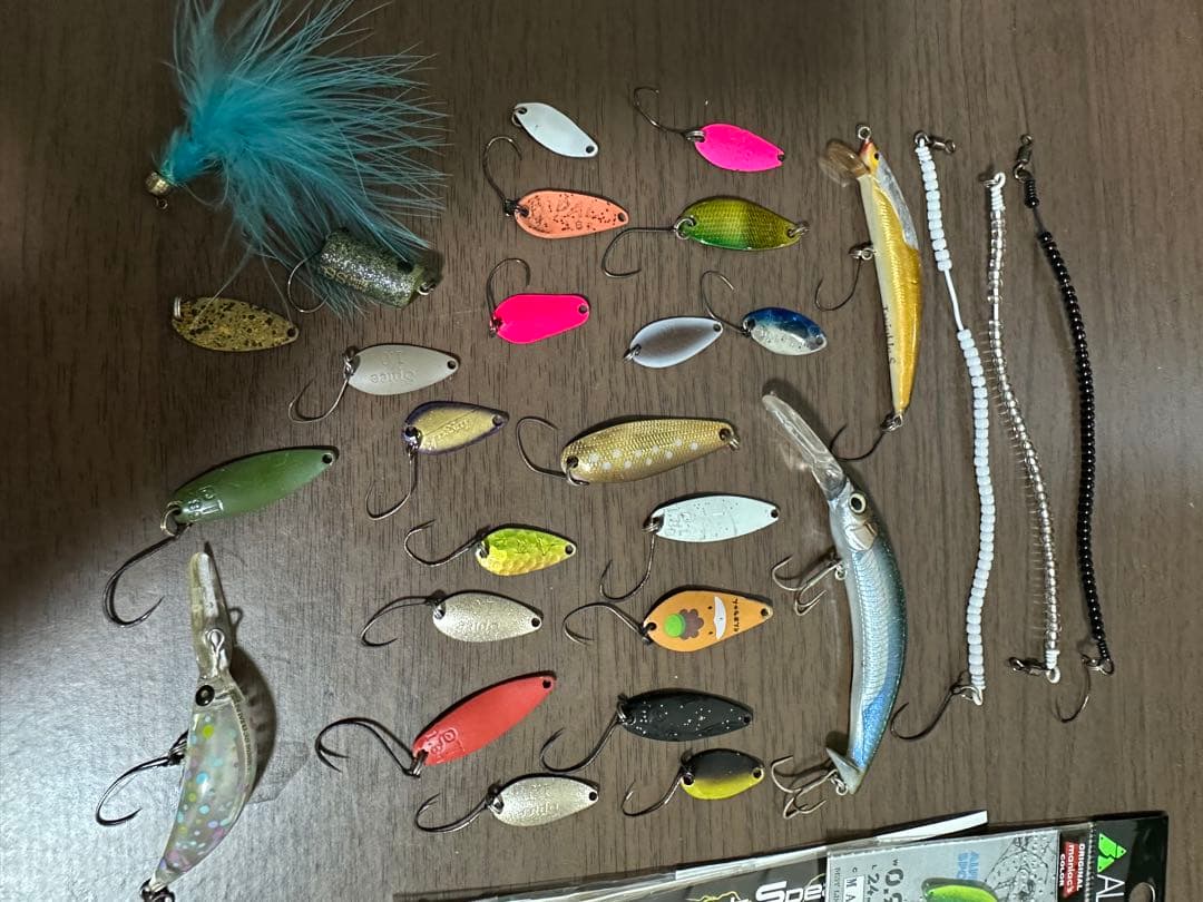 トラウトルアーまとめ売り