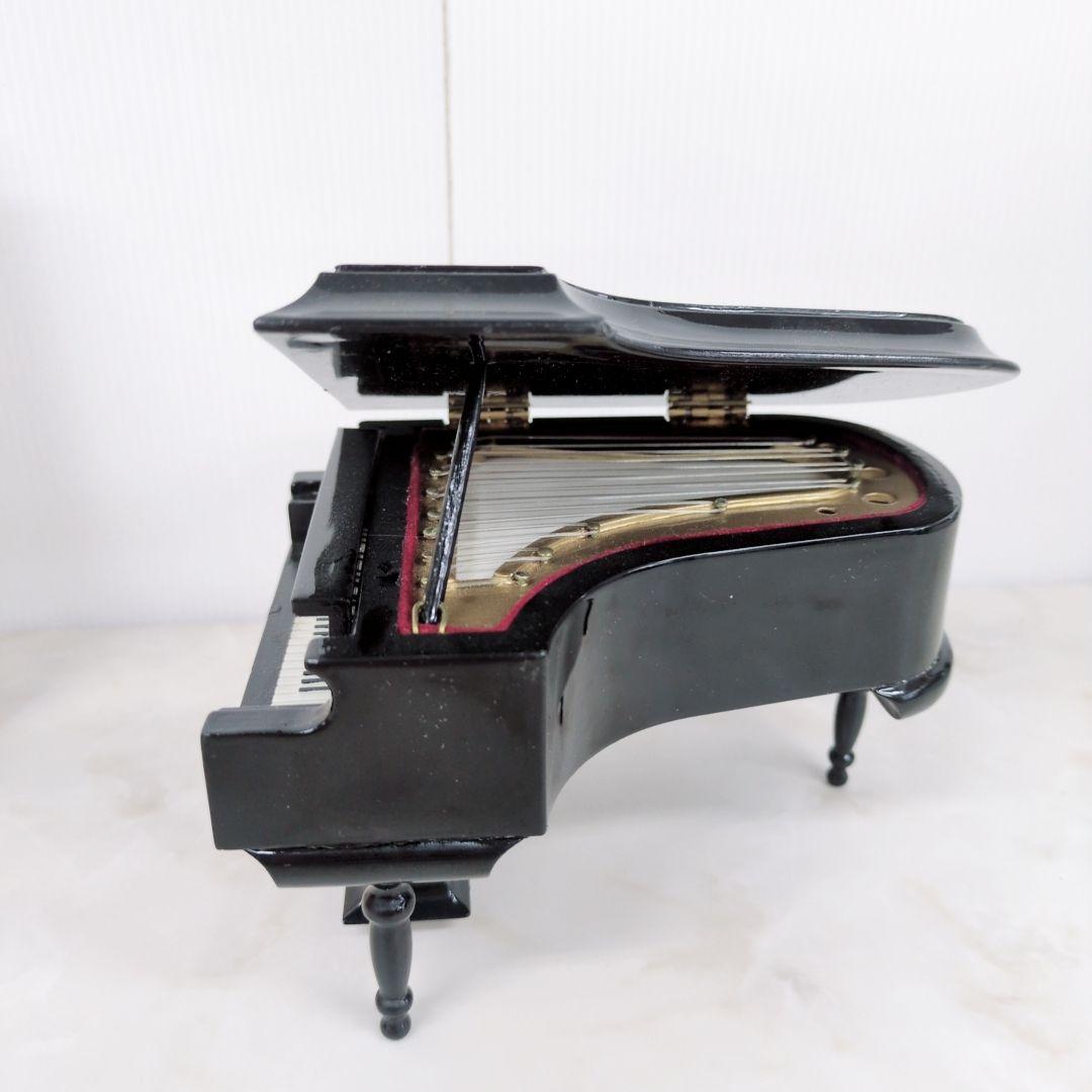 シュタイフ モーツァルト生誕150周年の限定モデル