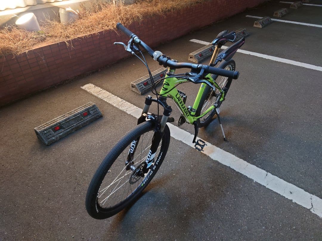 (引取り又はお届けご相談)キャノンデール トレイル5 26インチ