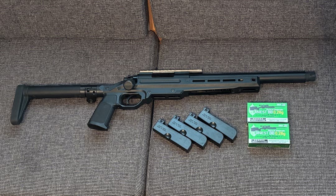 東京マルイ VSR-ONE エアソフトガン マガジン4本 0.28gBB弾付