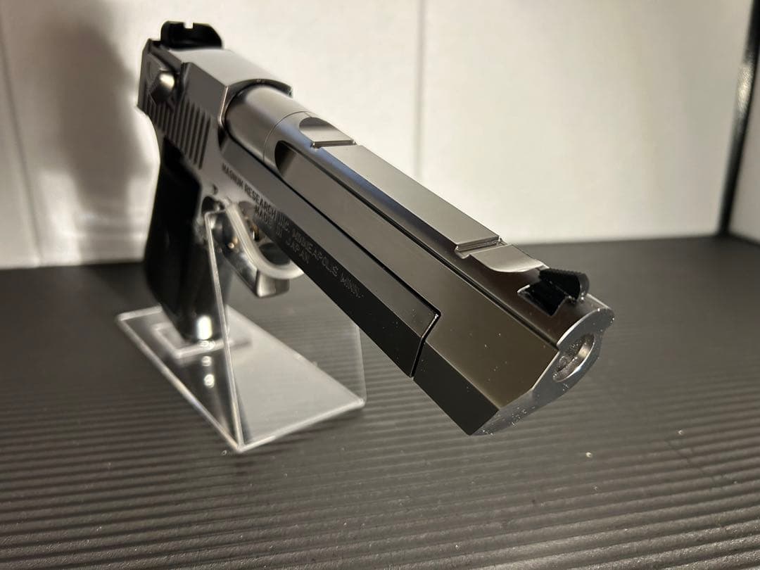東京マルイ デザートイーグル.50AE クロームステンレス　ガスブローバックガン