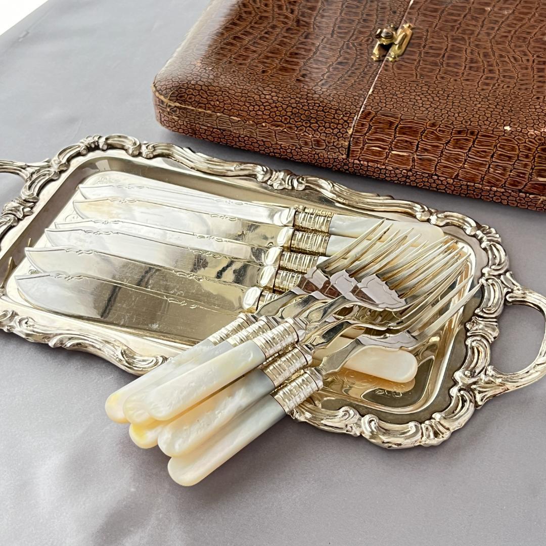 【英国】【白蝶貝 】カトラリーセット  マザーオブパール ケース