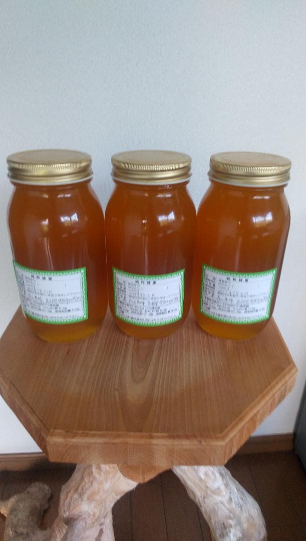 日本ミツバチの百花蜜　1000ｇ３本