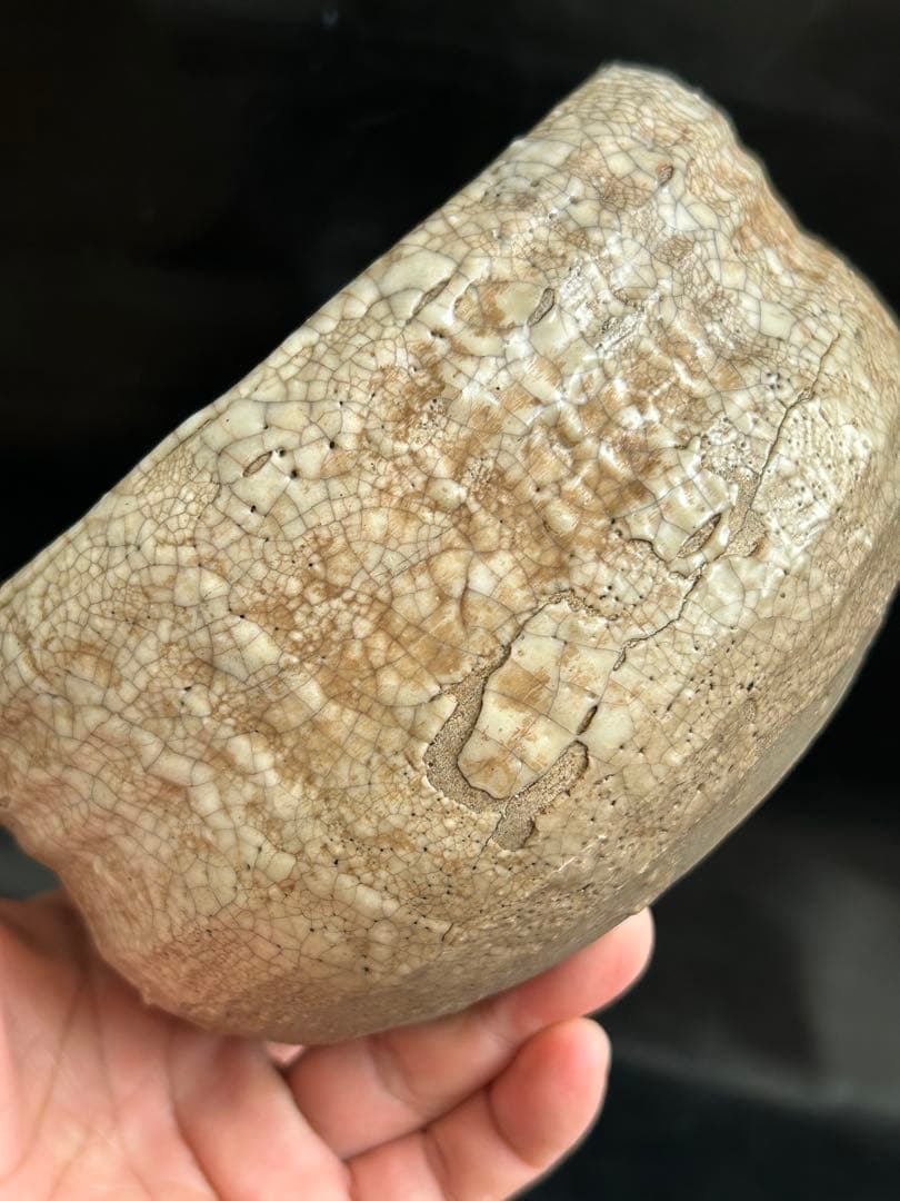 美しい古美術◾️蔵から、かなり雰囲気のある年代物の茶道具の陶器が出て来ました。