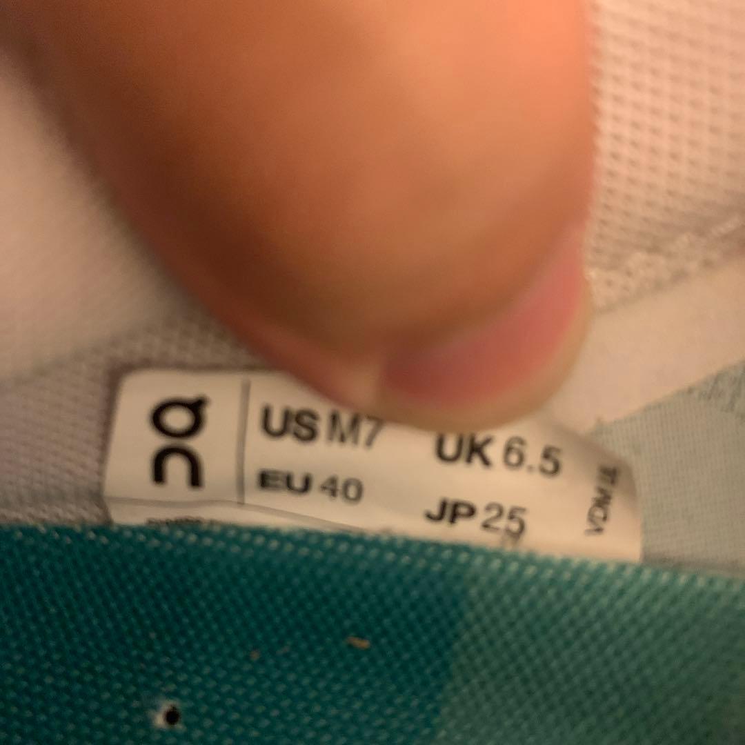 On Cloudboomecho3 ホワイト/グリーン