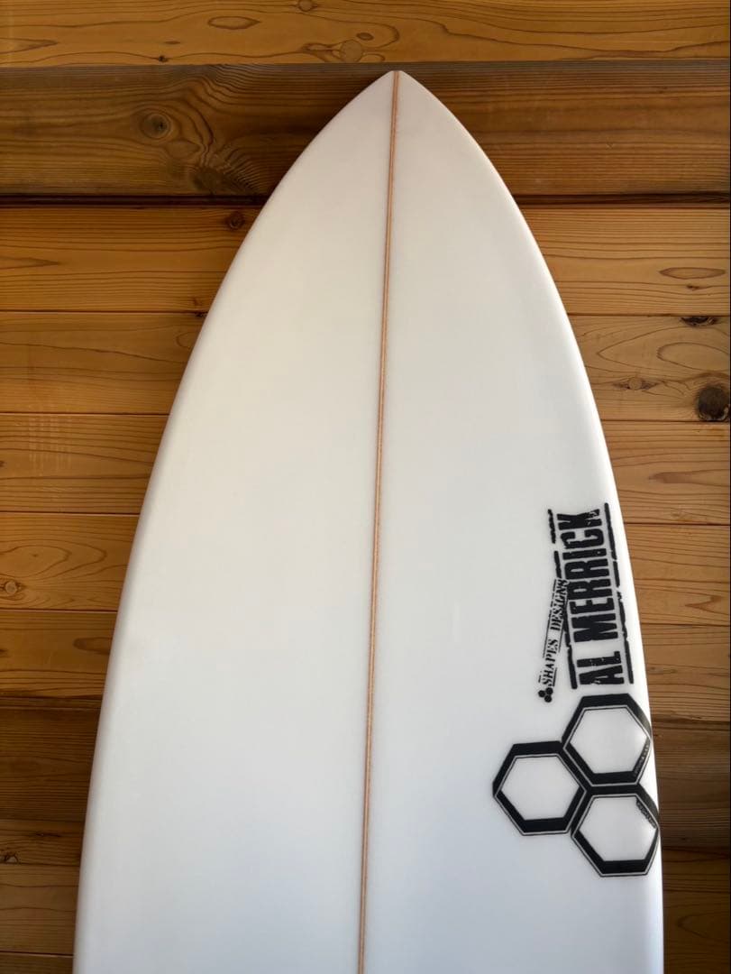 アルメリック ネックベアード3 5.6 サーフボード　ショートボード　fcs2