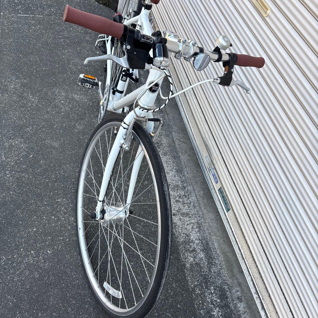 ウィークエンドバイク　ホワイト　27インチ　美品