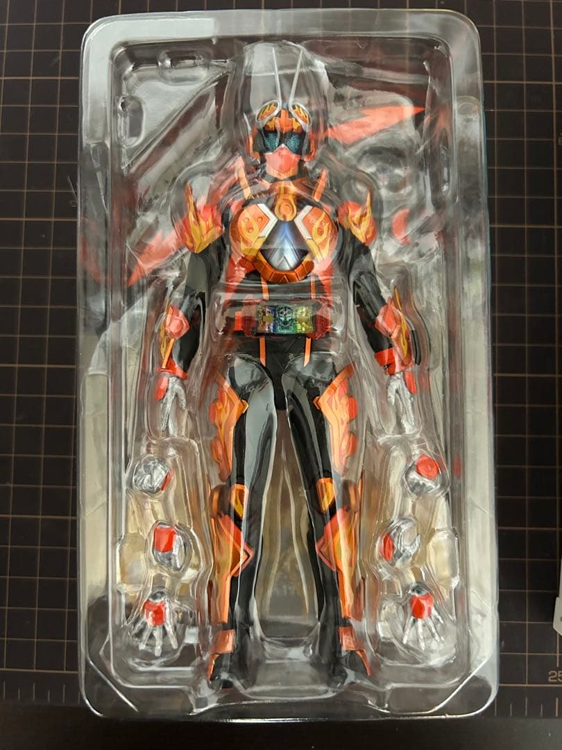 仮面ライダーガッチャード デイブレイク フィギュアーツ